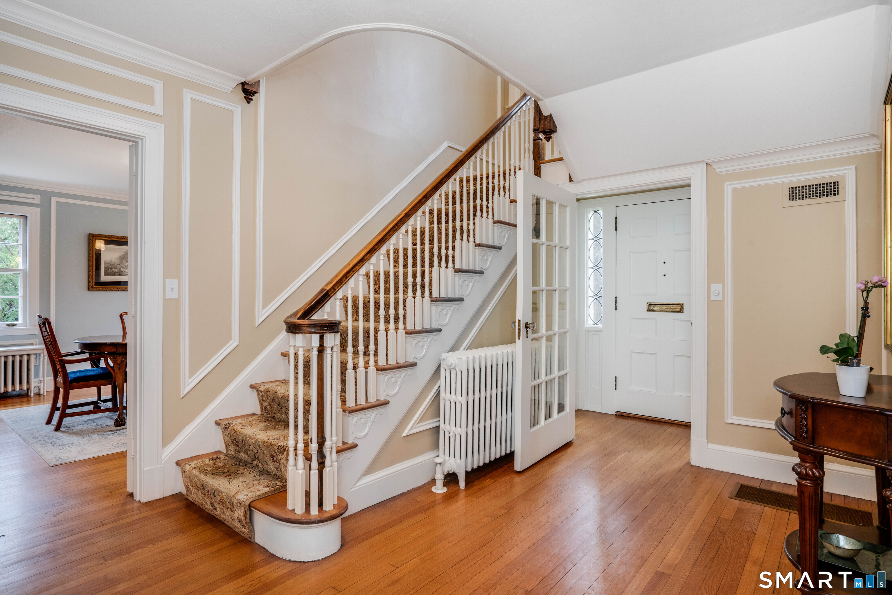 26 Fernwood Road West Hartford, CT 06119 - Photo 2 of 41