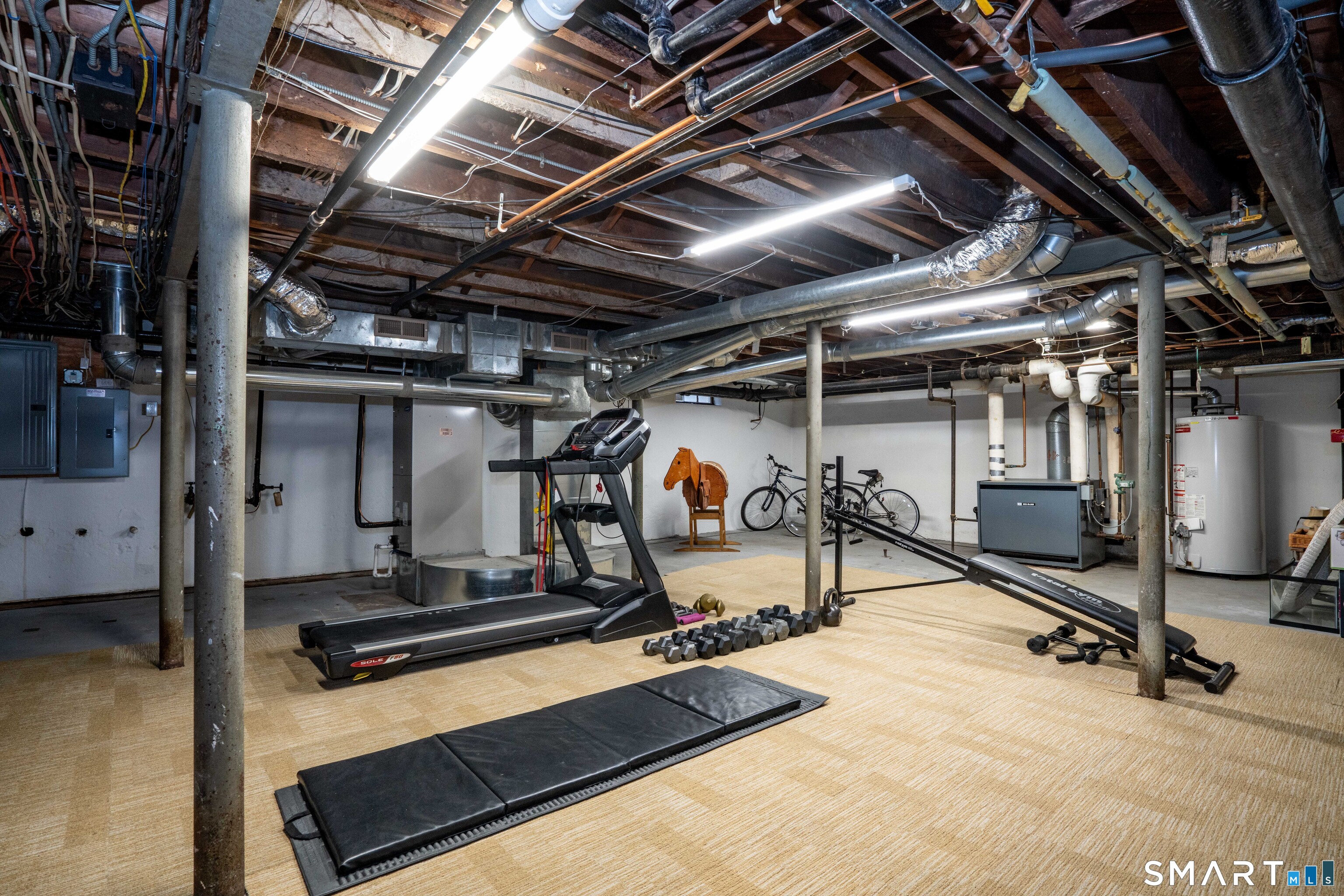 26 Fernwood Road West Hartford, CT 06119 - Photo 32 of 41