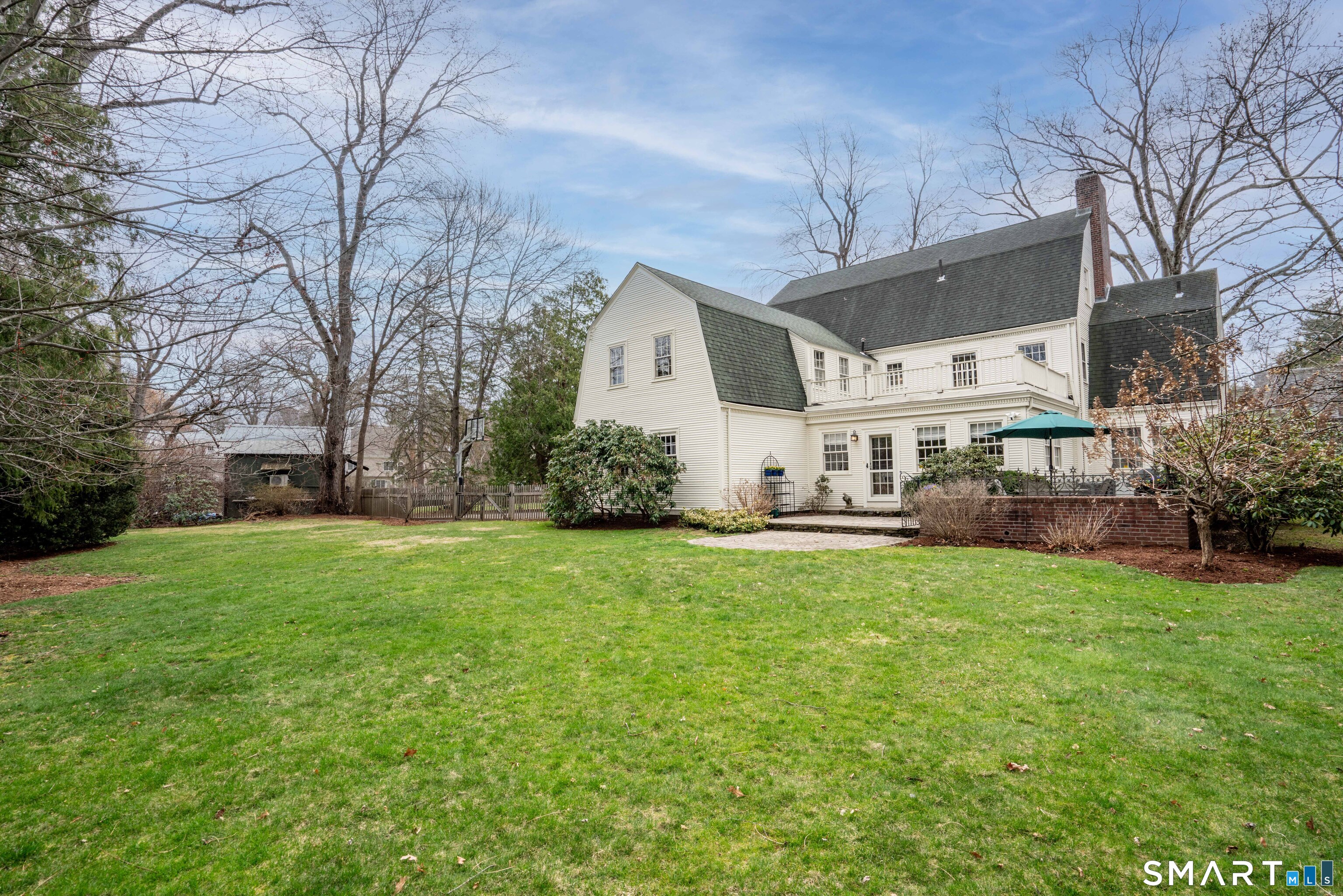 26 Fernwood Road West Hartford, CT 06119 - Photo 34 of 41