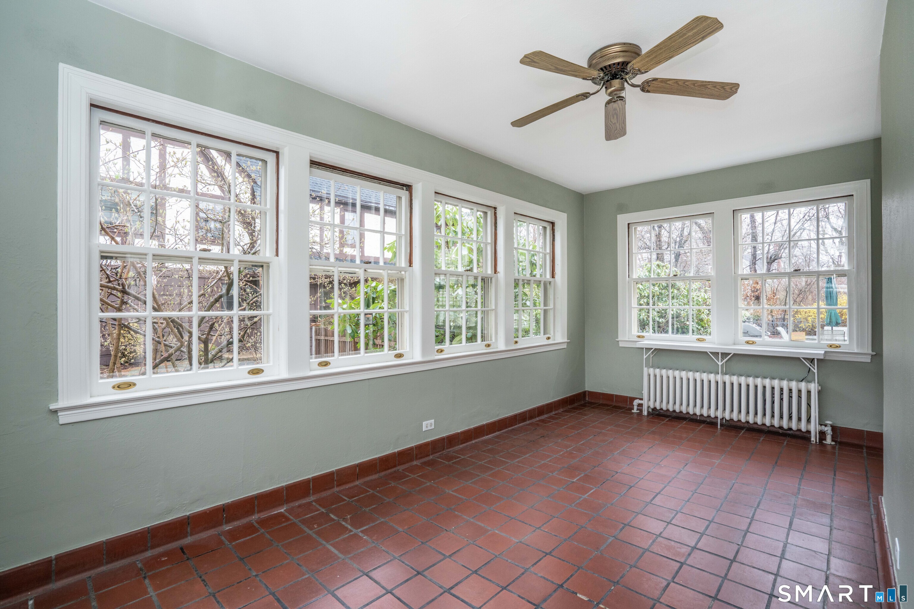 26 Fernwood Road West Hartford, CT 06119 - Photo 6 of 41