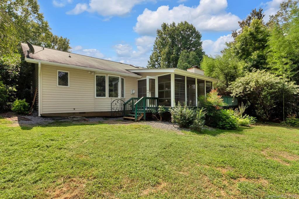 63 Eastview Road Brevard, NC 28712 - Photo 23 of 35 Gallery Image 23