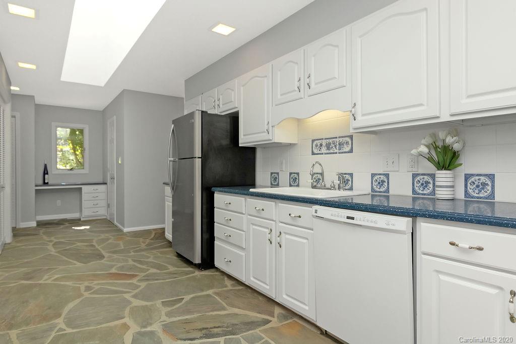 63 Eastview Road Brevard, NC 28712 - Photo 7 of 35 Gallery Image 7