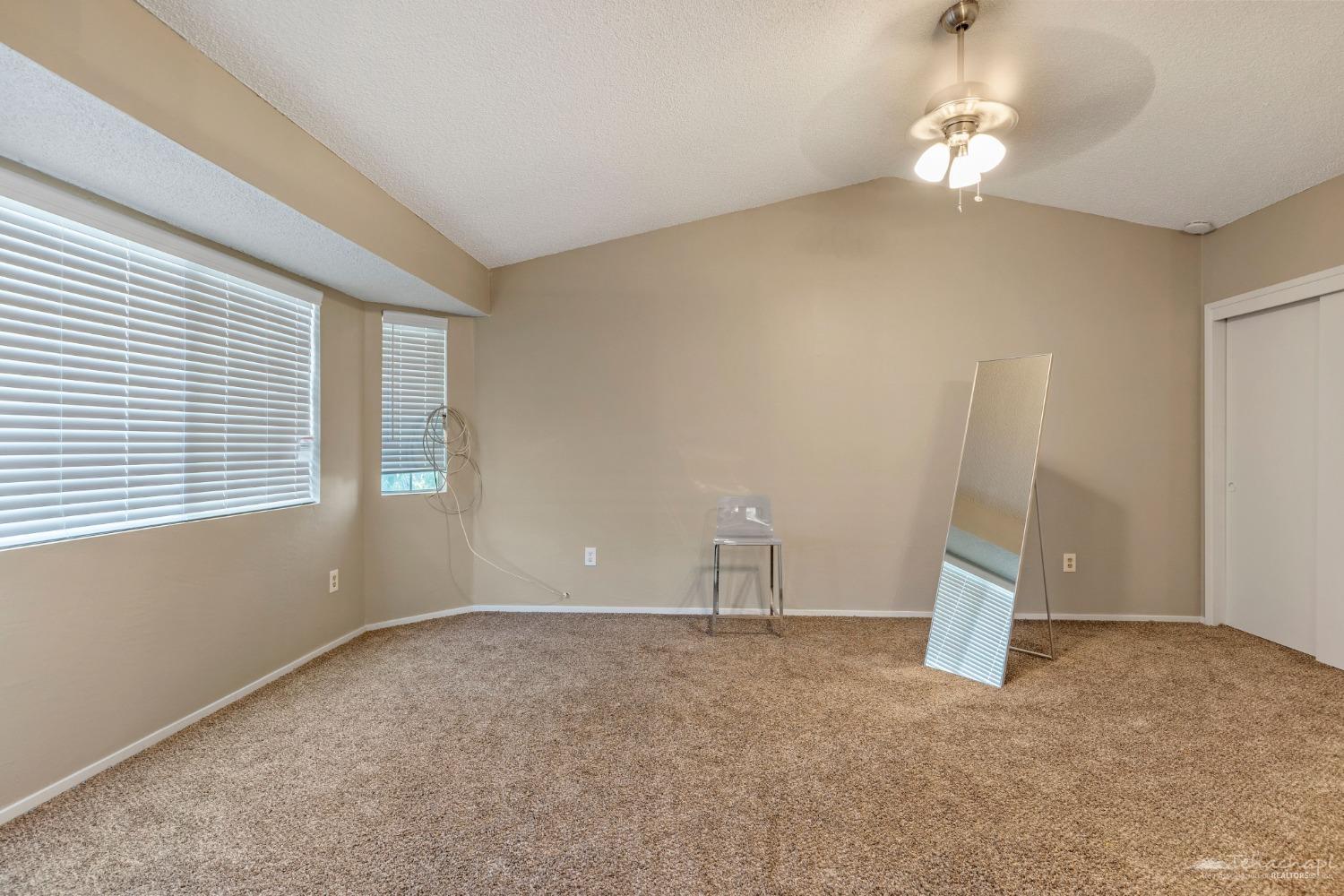 810 Elm Street Tehachapi, CA 93561 - Photo 10 of 17 Gallery Image 10