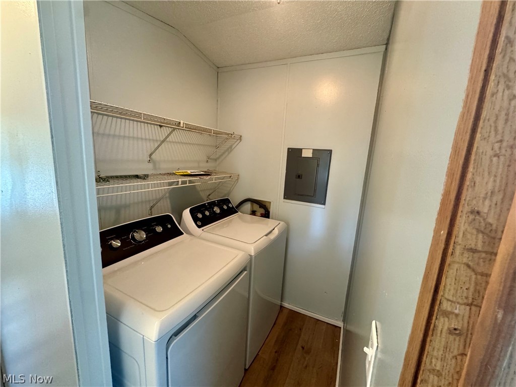 6800 Lake Road West, Unit 21 Geneva, OH 44041 - Photo 13 of 20