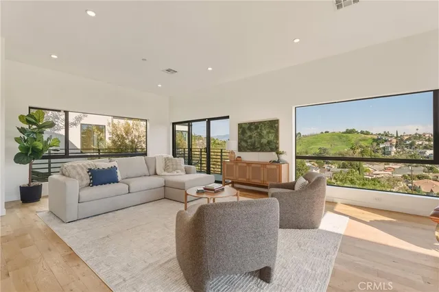 $1,650,000 | 4050 Jennings Drive, Los Angeles, CA 90032