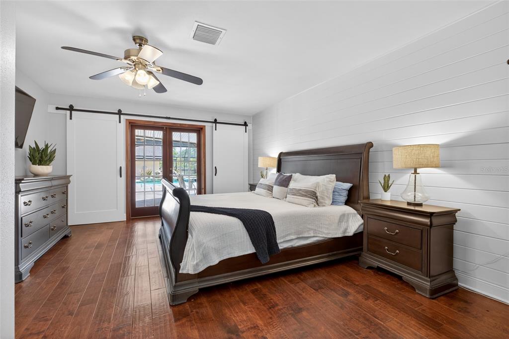 1026 Crystal Lake Road Lutz, FL 33548 - Photo 13 of 86