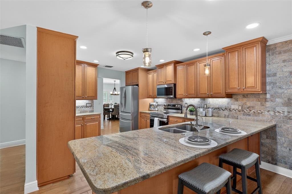 1026 Crystal Lake Road Lutz, FL 33548 - Photo 33 of 86