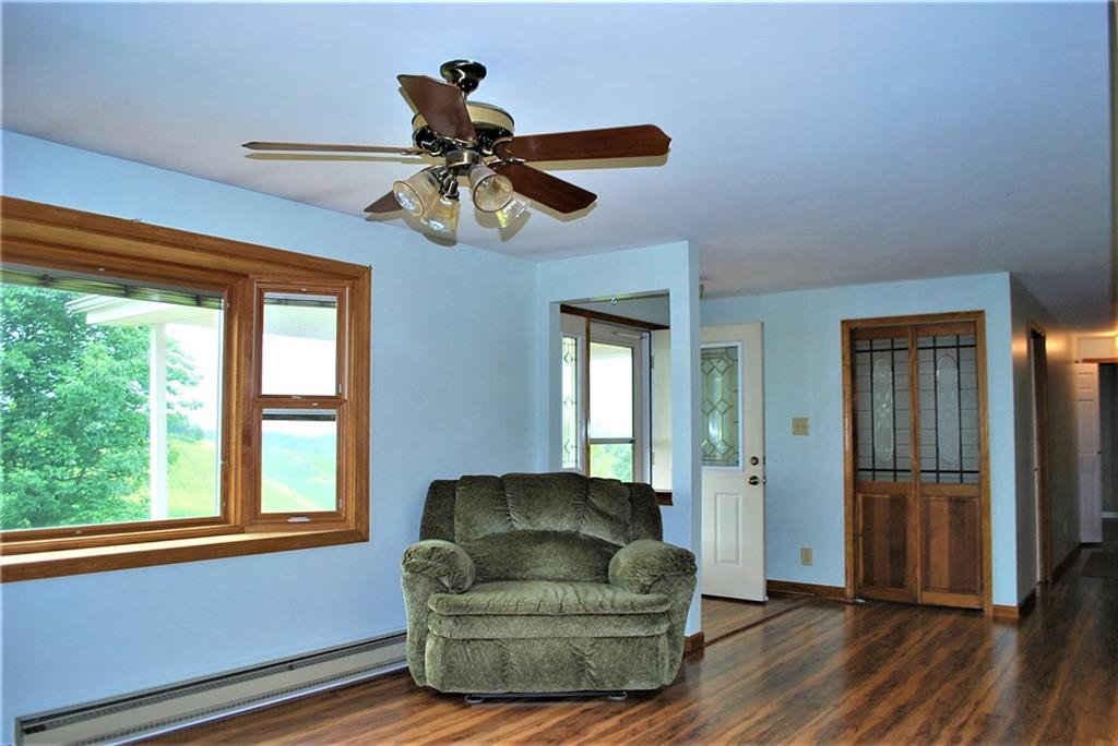 233 Glendale Road Beaver Falls, PA 15010 - Photo 6 of 25 Gallery Image 6
