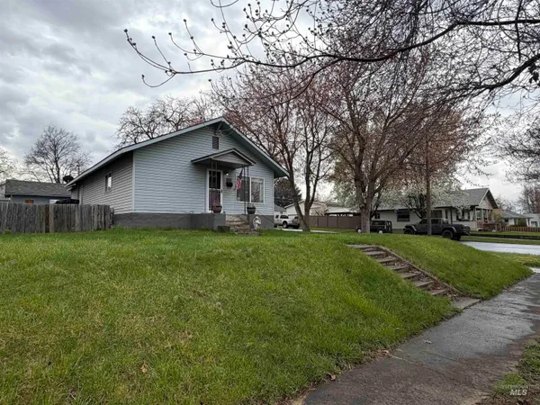 $337,500 | 1602 14th Avenue, Lewiston, ID 83501