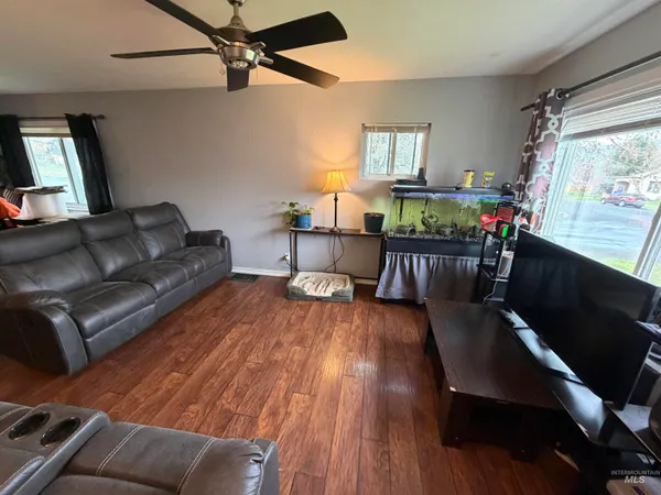 $337,500 | 1602 14th Avenue, Lewiston, ID 83501