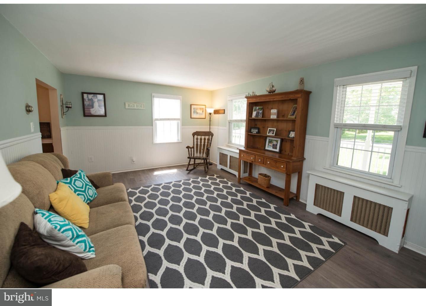353 New Road Southampton, PA 18966 - Photo 3 of 25 Gallery Image 3