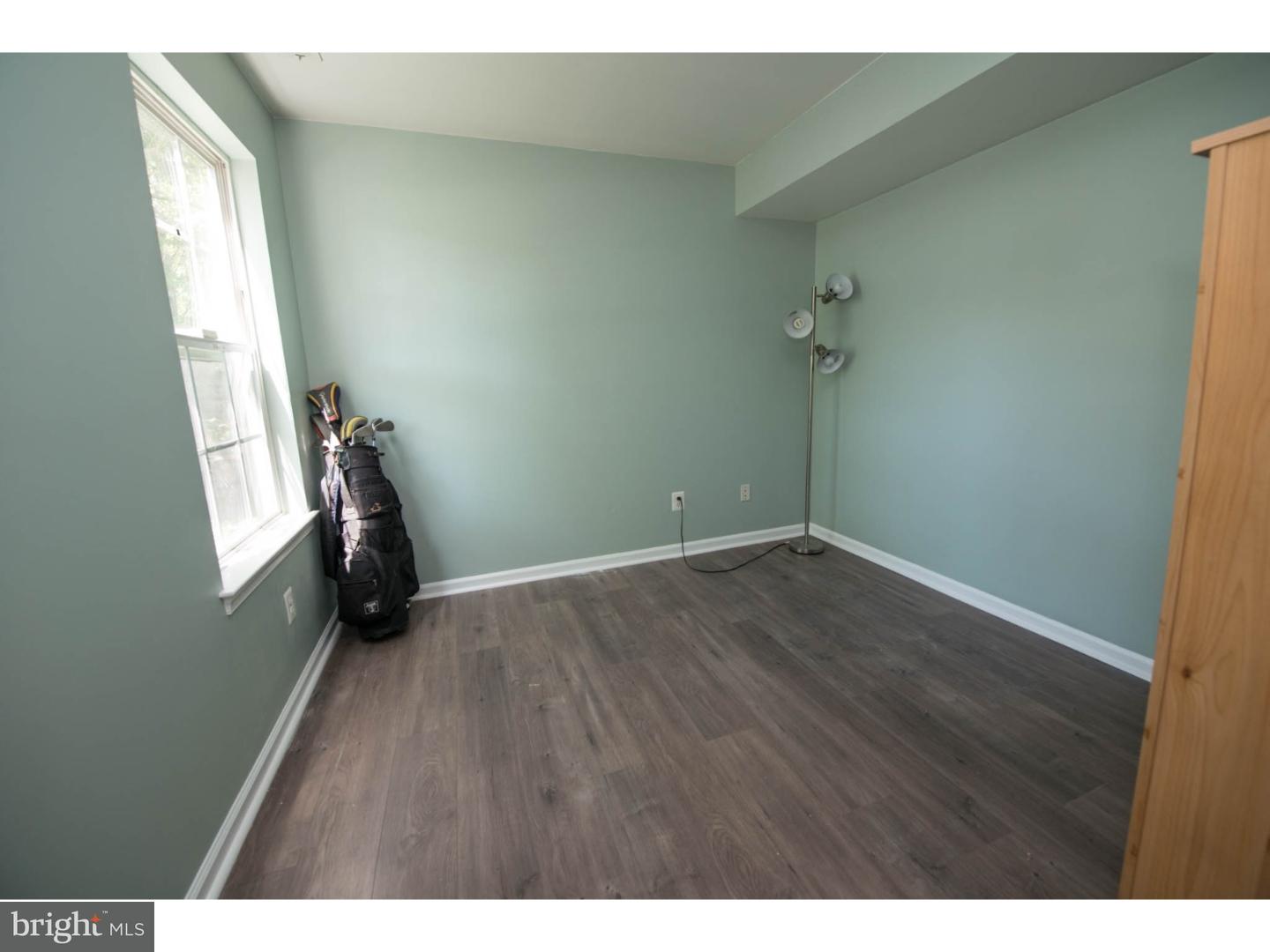 353 New Road Southampton, PA 18966 - Photo 9 of 25 Gallery Image 9