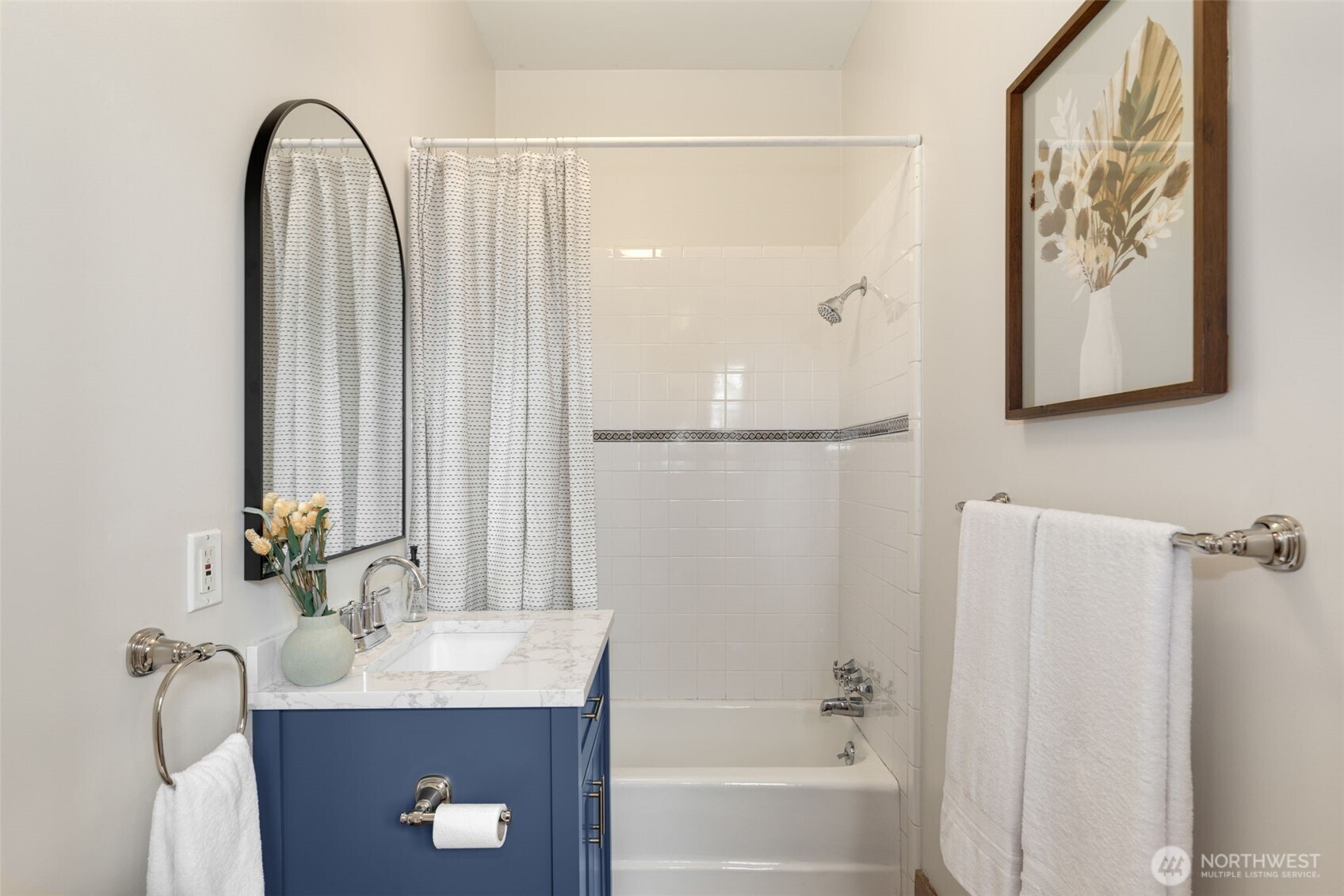 717 North 73rd Street Seattle, WA 98103 - Photo 14 of 35