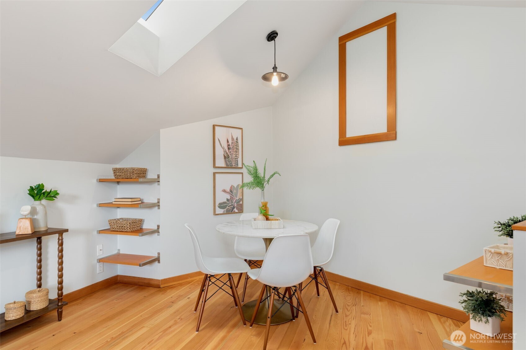 717 North 73rd Street Seattle, WA 98103 - Photo 25 of 35