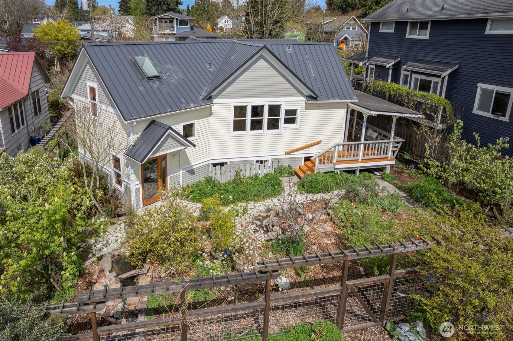 717 North 73rd Street Seattle, WA 98103 - Photo 28 of 35