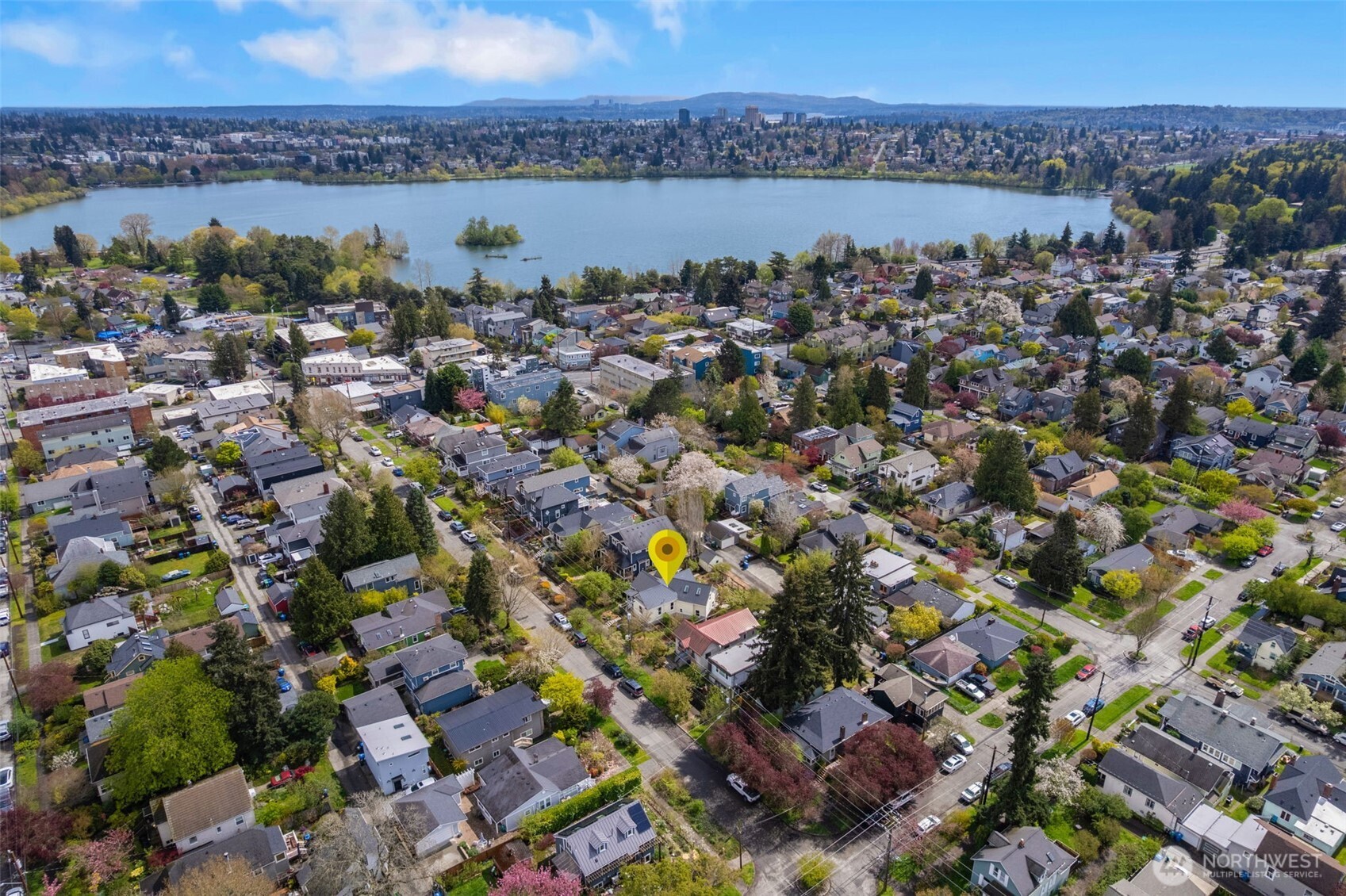 717 North 73rd Street Seattle, WA 98103 - Photo 32 of 35