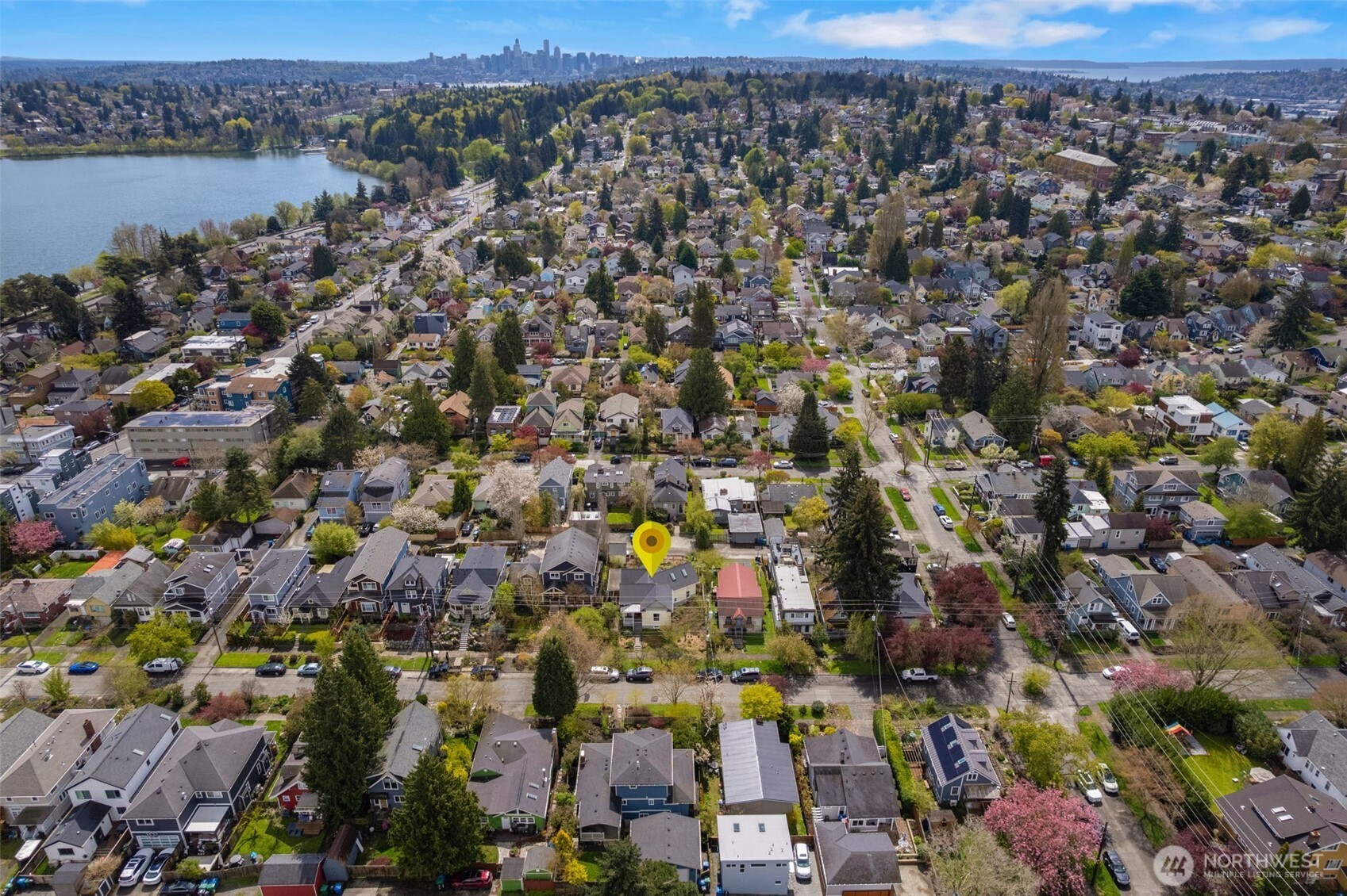 717 North 73rd Street Seattle, WA 98103 - Photo 33 of 35