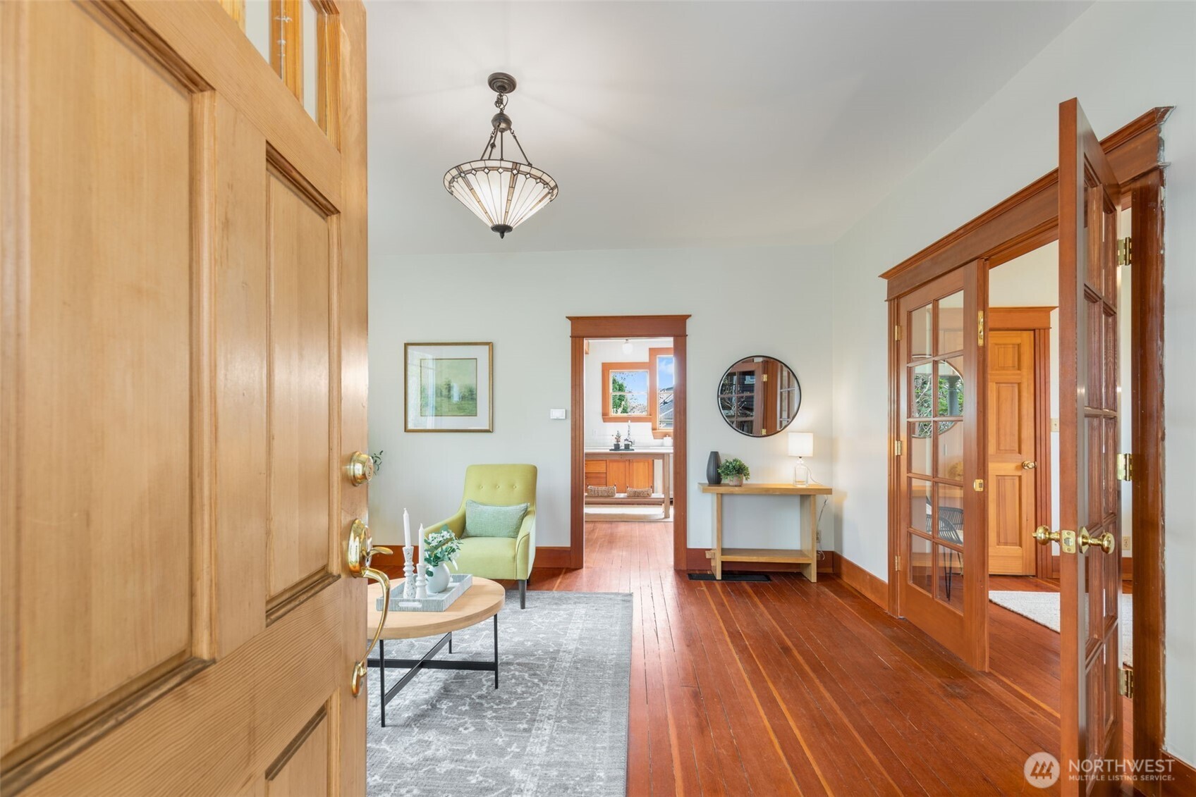 717 North 73rd Street Seattle, WA 98103 - Photo 4 of 35