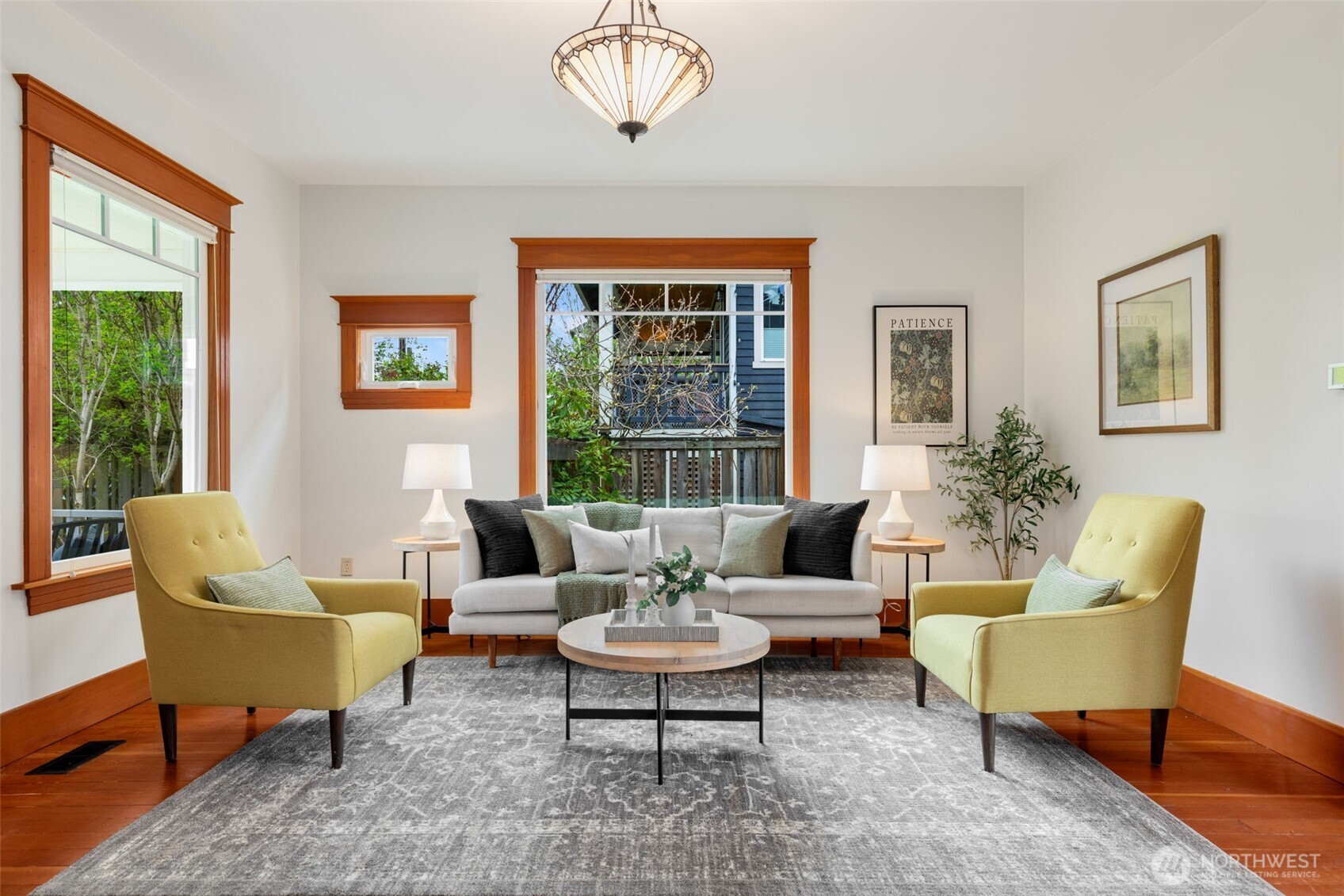 717 North 73rd Street Seattle, WA 98103 - Photo 5 of 35