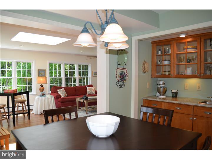 577 Gregory Lane Devon, PA 19333 - Photo 9 of 21 Gallery Image 9