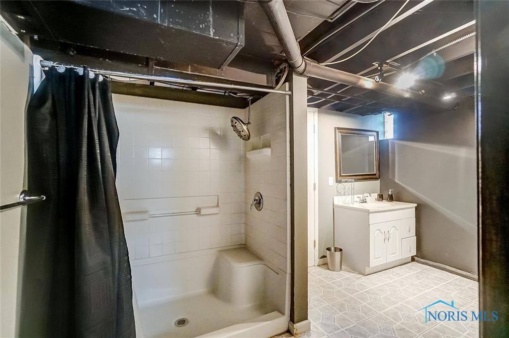 1615 Gilbert Road Toledo, OH 43614 - Photo 32 of 44 Gallery Image 32