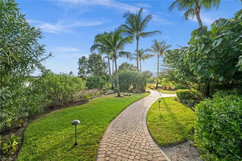 $430,000 | 14380 Riva Del Lago Drive, Unit 802, Fort Myers, FL 33907