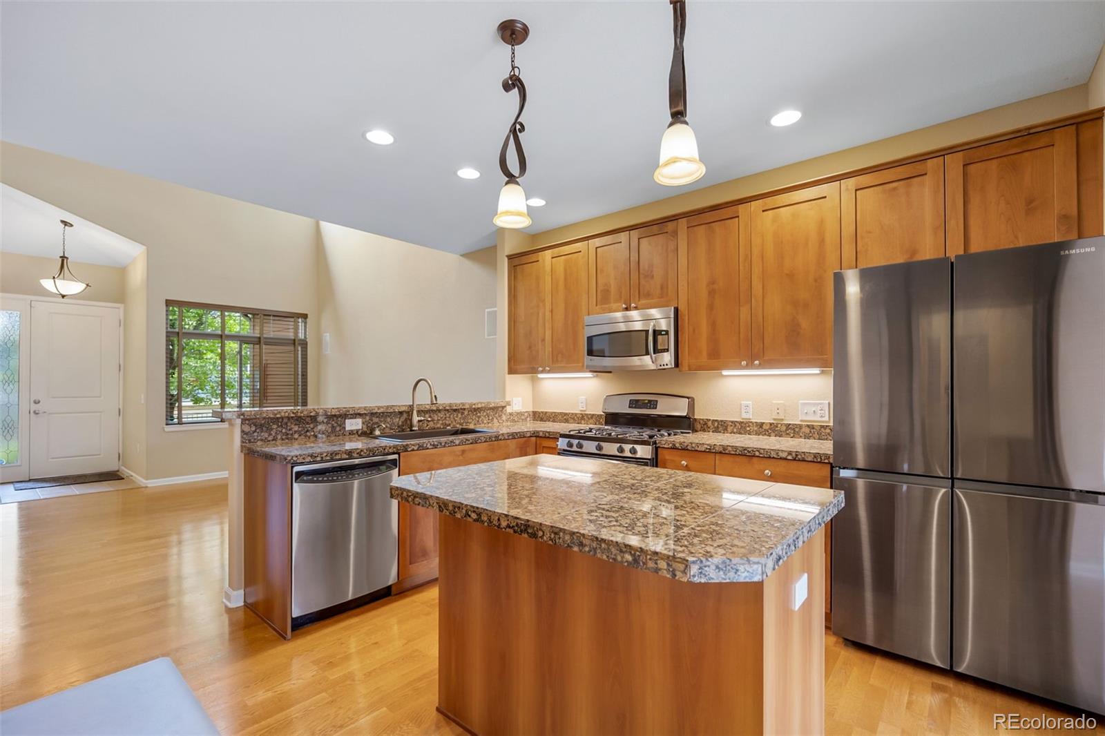 8546 Gold Peak Lane, Unit F Highlands Ranch, CO 80130 - Photo 4 of 38