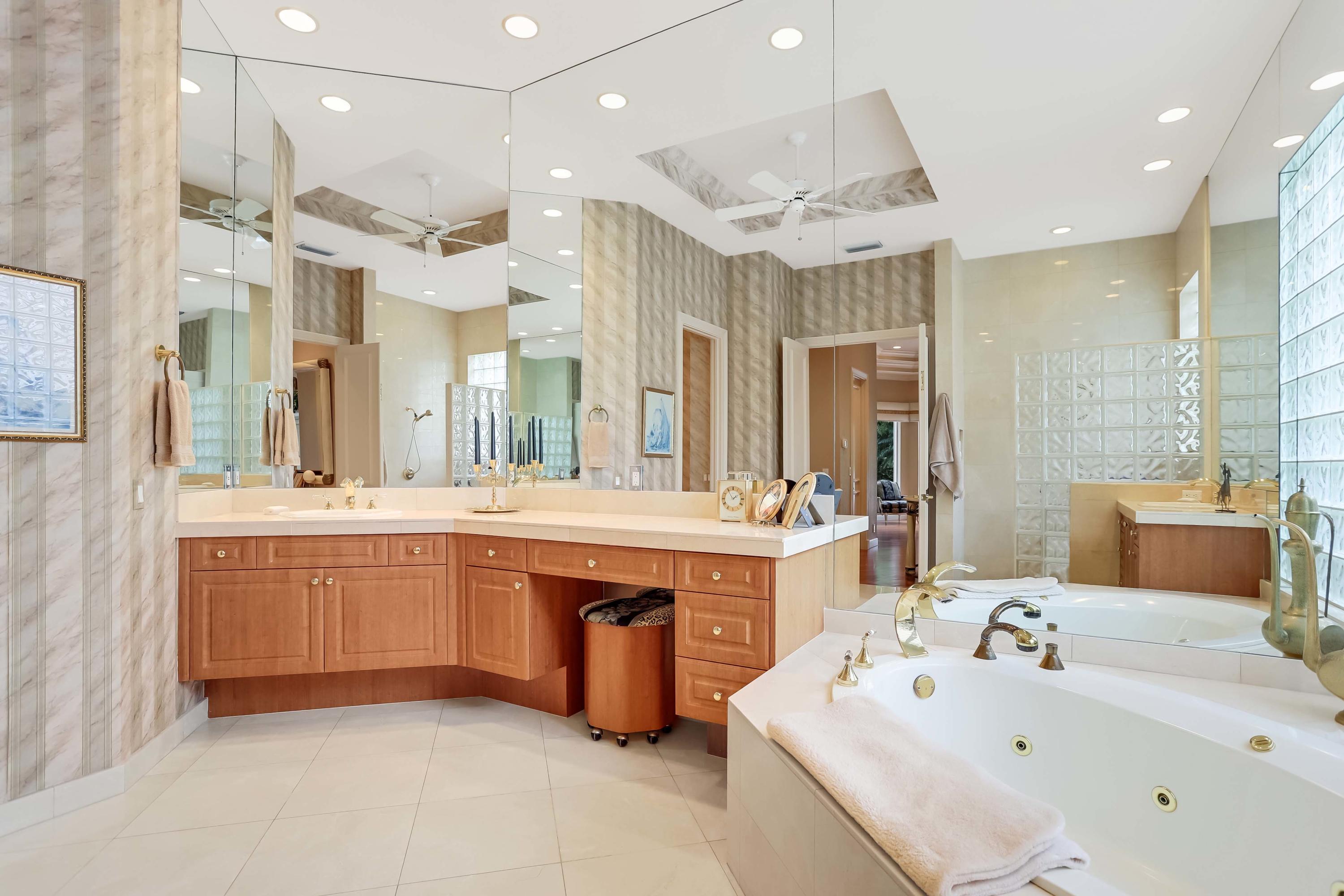3272 Northwest 63rd Street Boca Raton, FL 33496 - Photo 33 of 58 IMG_9365