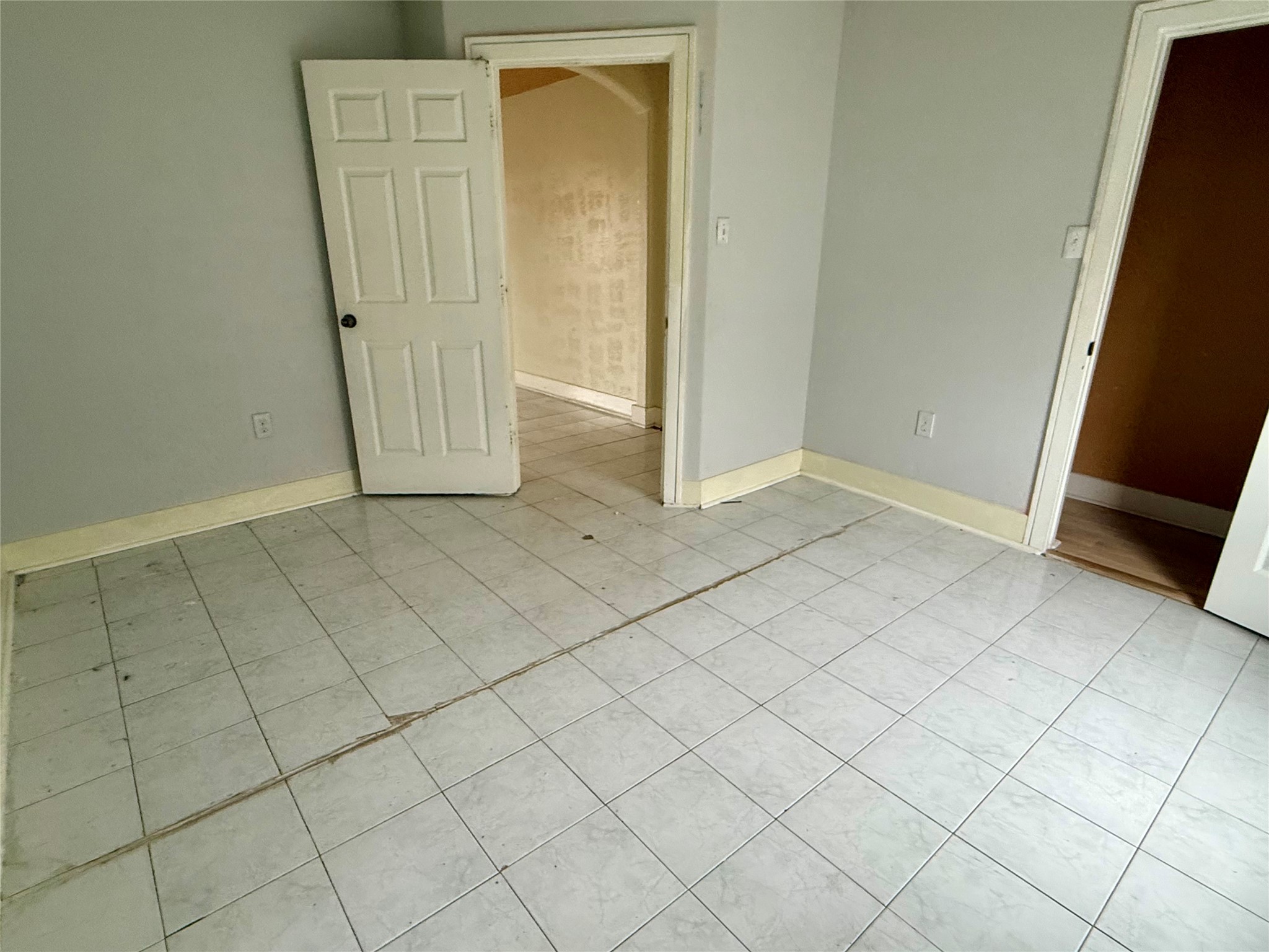 5829 Goforth Street Houston, TX 77021 - Photo 9 of 19