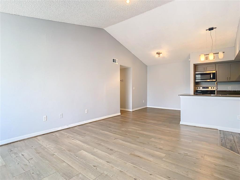 5144 Conroy Road, Unit 35 Orlando, FL 32811 - Photo 14 of 40