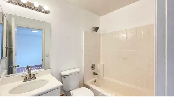 $3,300 | 31298 Red Bridge Road, Murrieta, CA 92563