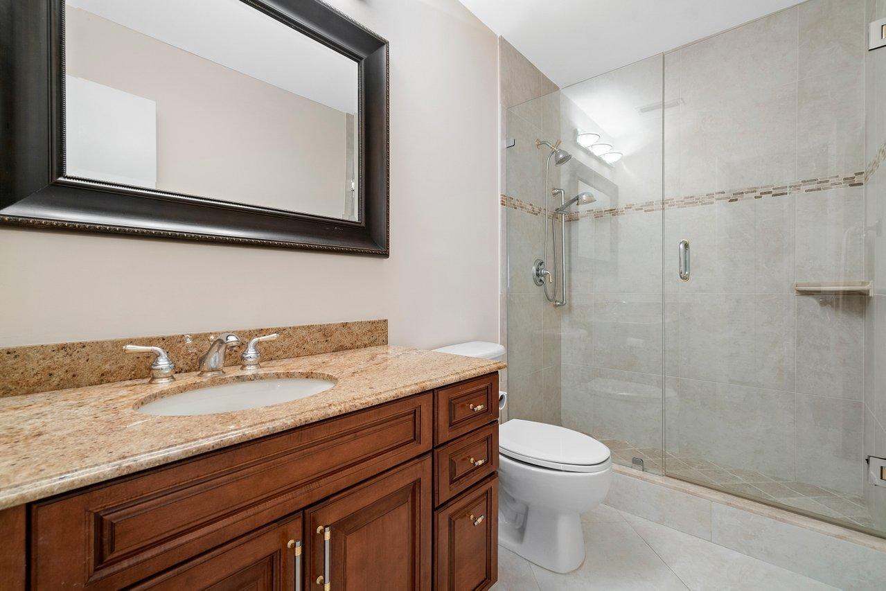 11165 Highland Circle Boca Raton, FL 33428 - Photo 20 of 40 020-11165HighlandCircle-BocaRaton-FL-334