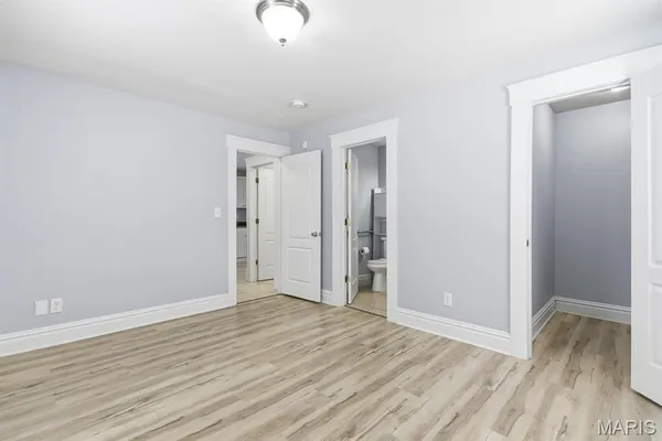 $2,100 | 7148 Kensington Avenue, St. Louis, MO 63143