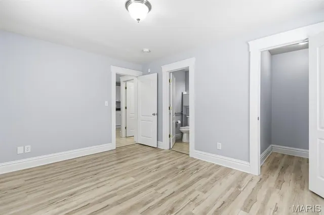 $2,400 | 7148 Kensington Avenue, St. Louis, MO 63143