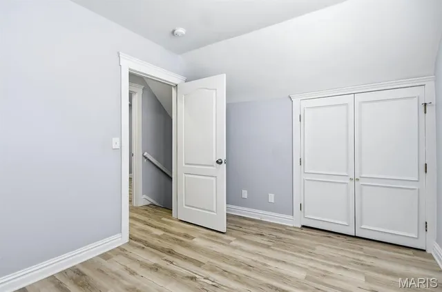 $2,400 | 7148 Kensington Avenue, St. Louis, MO 63143