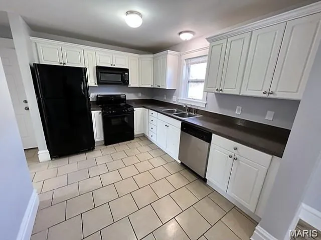 $2,400 | 7148 Kensington Avenue, St. Louis, MO 63143