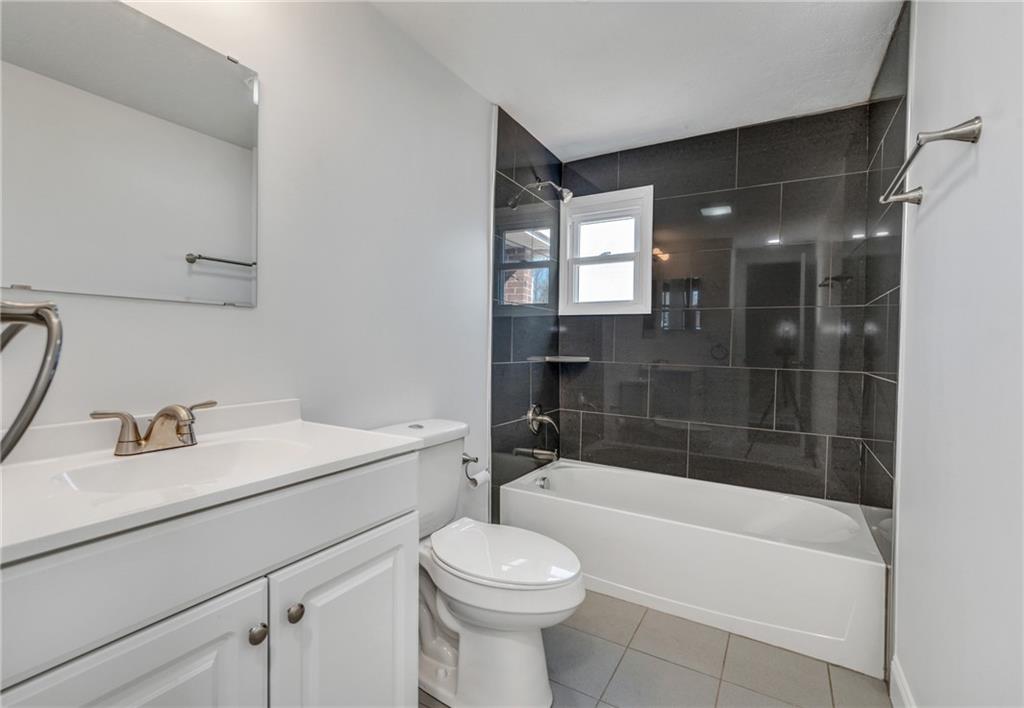 141 Tilford Road Pittsburgh, PA 15235 - Photo 11 of 25 Gallery Image 11