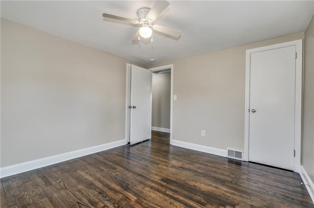 141 Tilford Road Pittsburgh, PA 15235 - Photo 13 of 25 Gallery Image 13