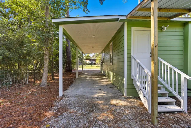 $200,000 | 388 Mayberry Drive, Ivanhoe, TX 75979