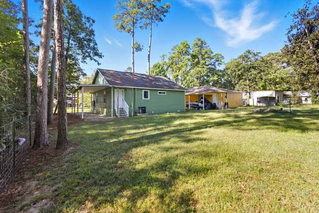 $200,000 | 388 Mayberry Drive, Ivanhoe, TX 75979