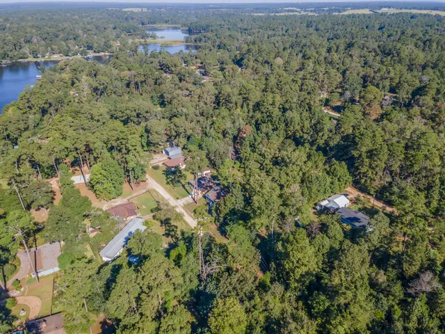 $200,000 | 388 Mayberry Drive, Ivanhoe, TX 75979