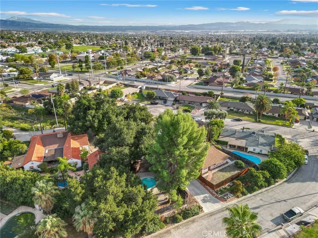 $569,900 | 5693 Dumbarton Avenue, San Bernardino, CA 92404