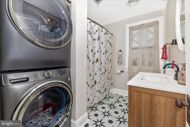 $550,000 | 6933 Potomac Avenue, Frederick, MD 21703