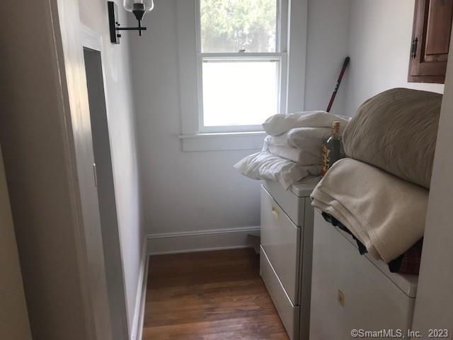 19 Greenfield Avenue Ridgefield, CT 06877 - Photo 25 of 28 a view of entryway with a window