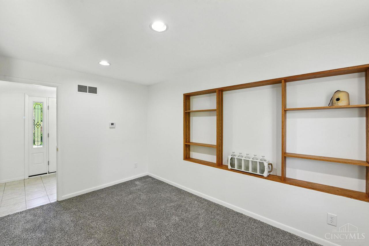 8573 Maineville Road Maineville, OH 45039 - Photo 22 of 33 Gallery Image 22