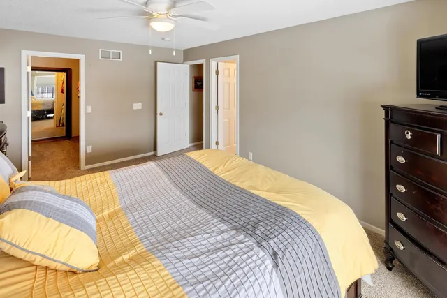 $287,500 | 18122 69th Place North, Maple Grove, MN 55311