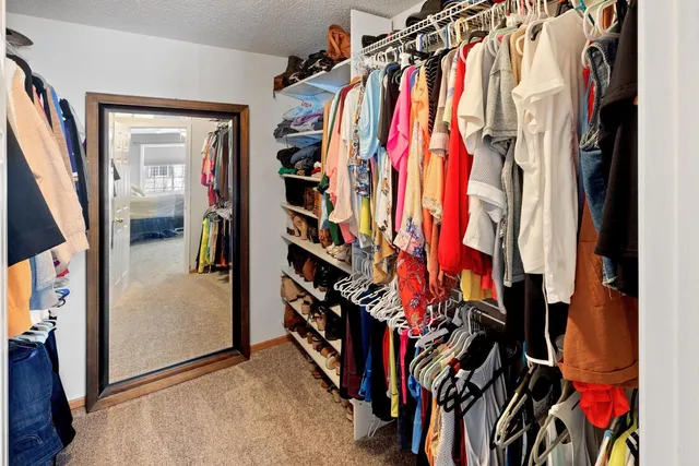 $287,500 | 18122 69th Place North, Maple Grove, MN 55311