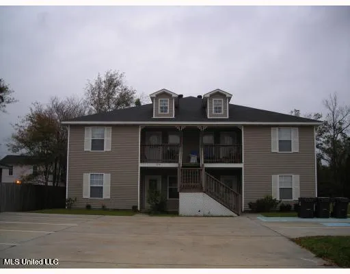 $1,025 | 1519 3rd Street, Unit C, Gulfport, MS 39501