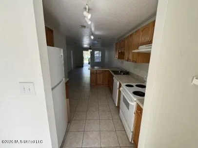 $1,025 | 1519 3rd Street, Unit C, Gulfport, MS 39501