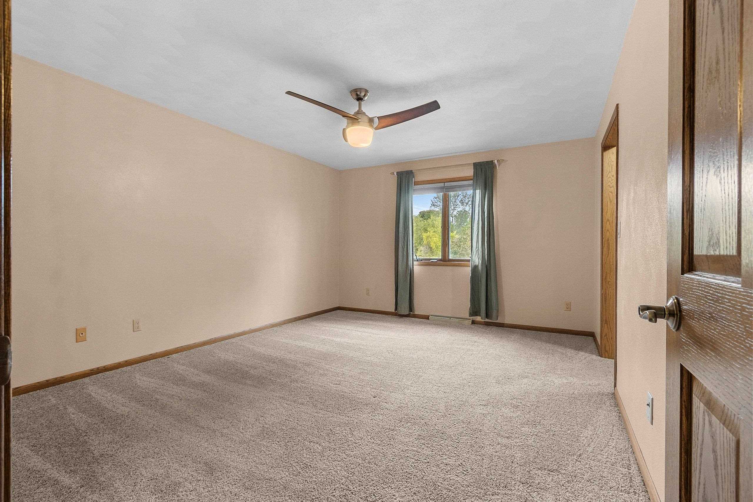 151 Harrys Gateway Appleton, WI 54914 - Photo 27 of 78